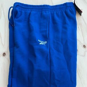 Reebok Men's Blue Shorts new Medium